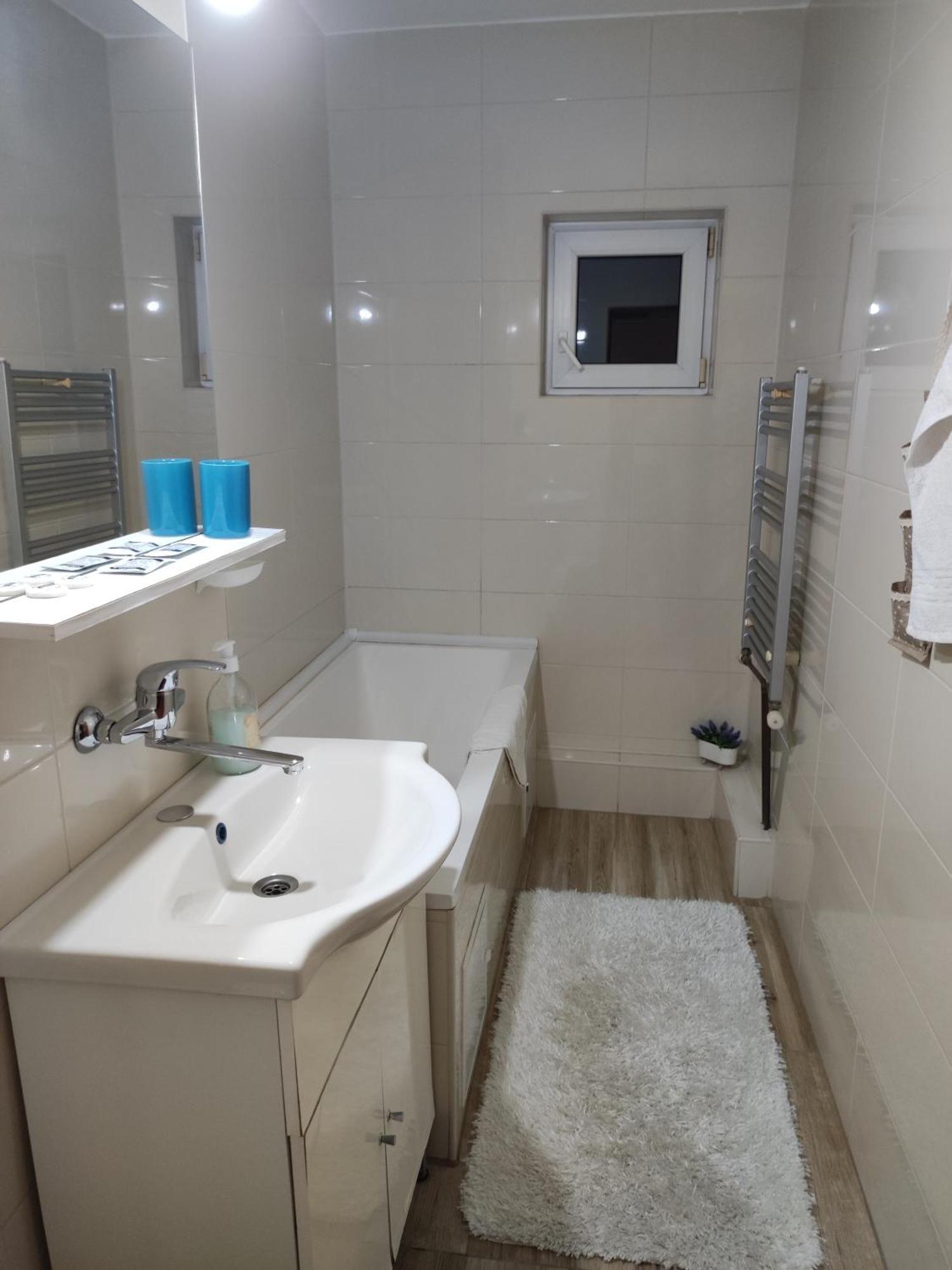 Farmec Apartment *